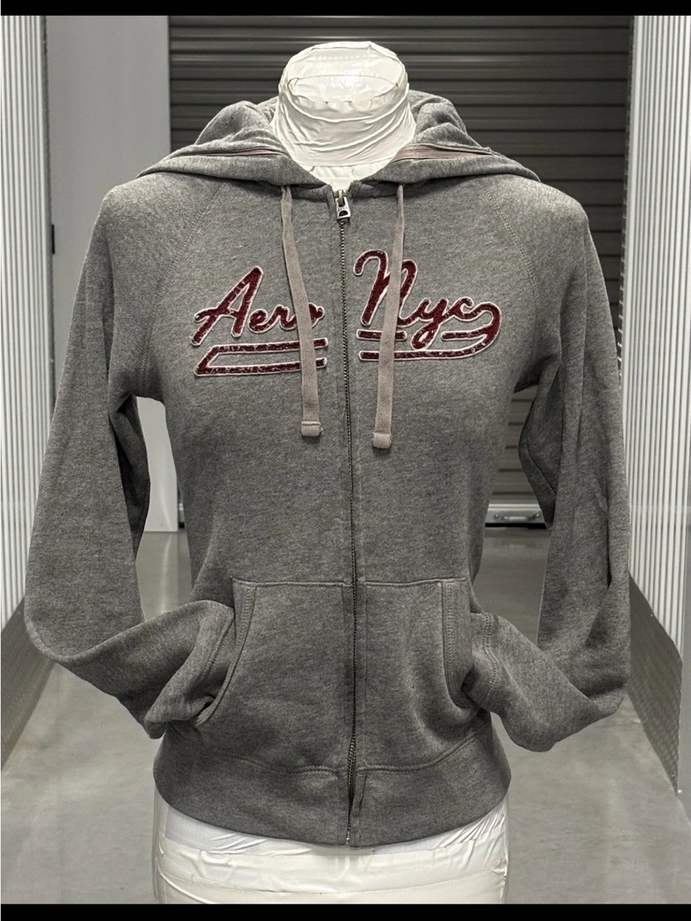 Aeropostale Y2K Raised Logo Spellout Full Zip Schoolgirl Hoodie Woman’s SZ.S Gry